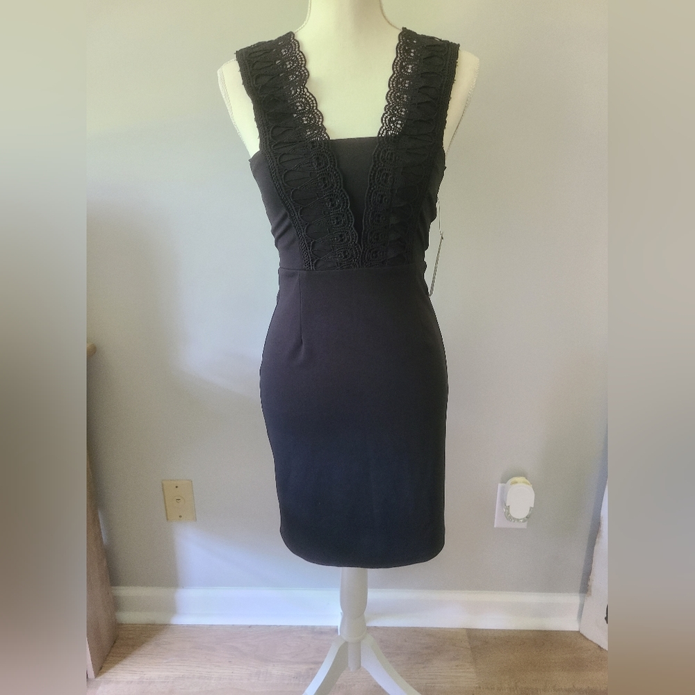NWT Lulu's Filled with Love lace bodycon dress black size small